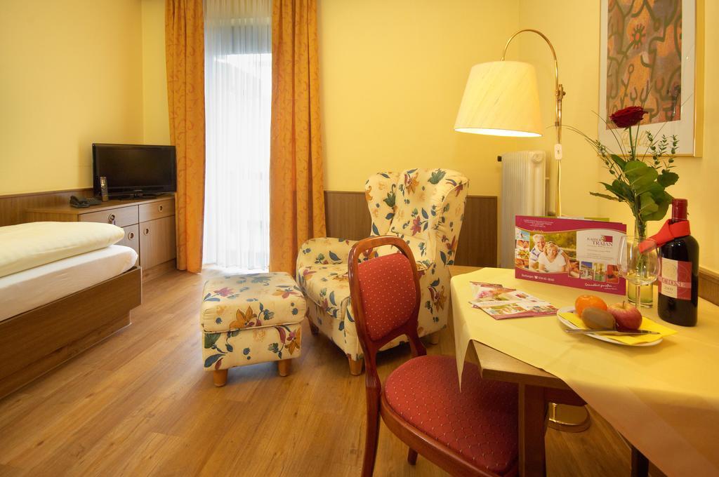 Kurhotel Kaiser Trajan Bad Gögging Pokój zdjęcie